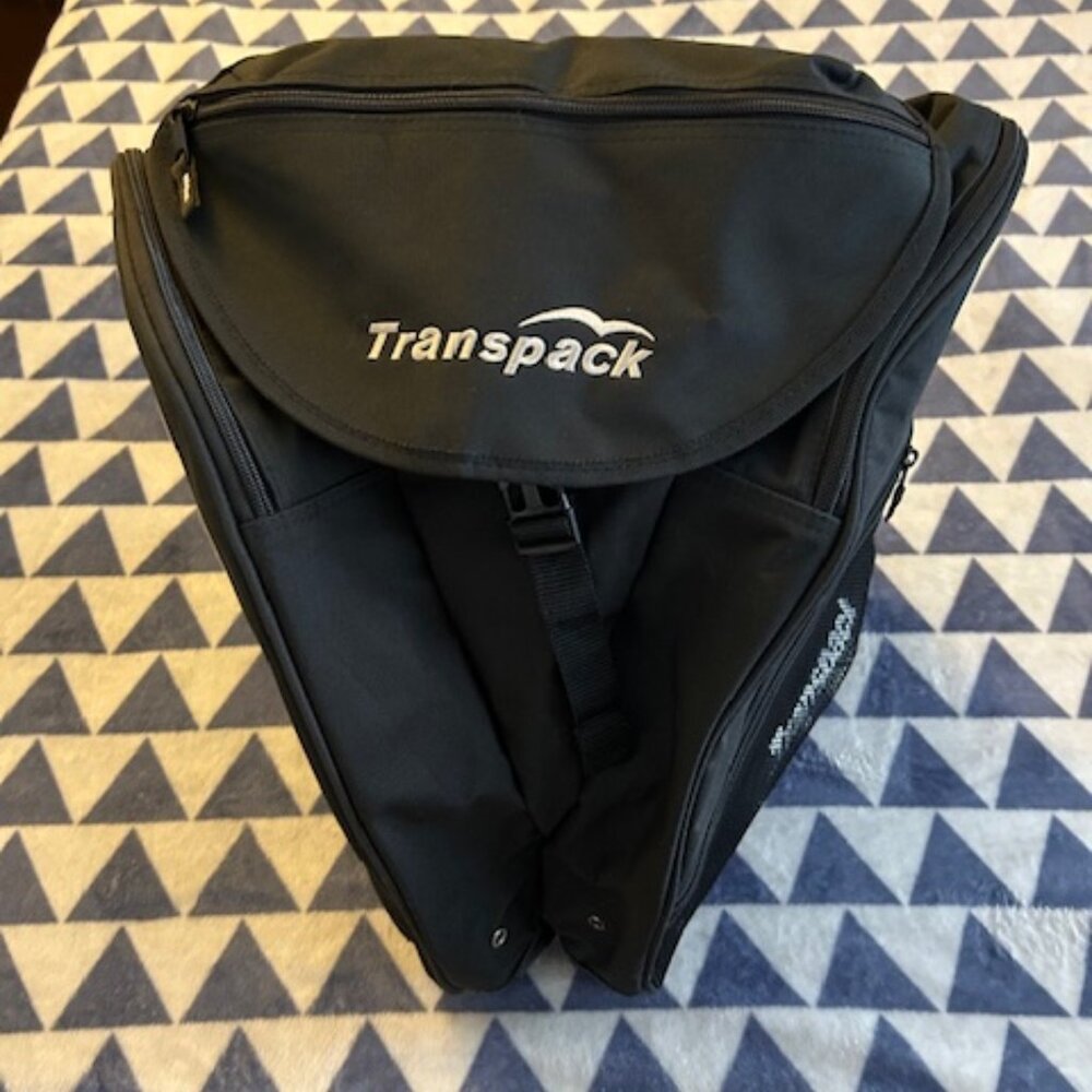 Backpack style ski-boot bag - image 1